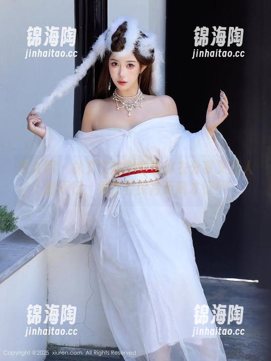 秀人网-林文文 秀人网 - 林文文这次的连体衣分享又撩人到不行,果然要保持距离才行!