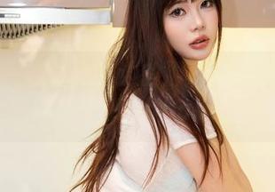 秀人网 - 在泳池旁边的那些事——私拍套图，全靠糯美子MINIbabe施展魔法！