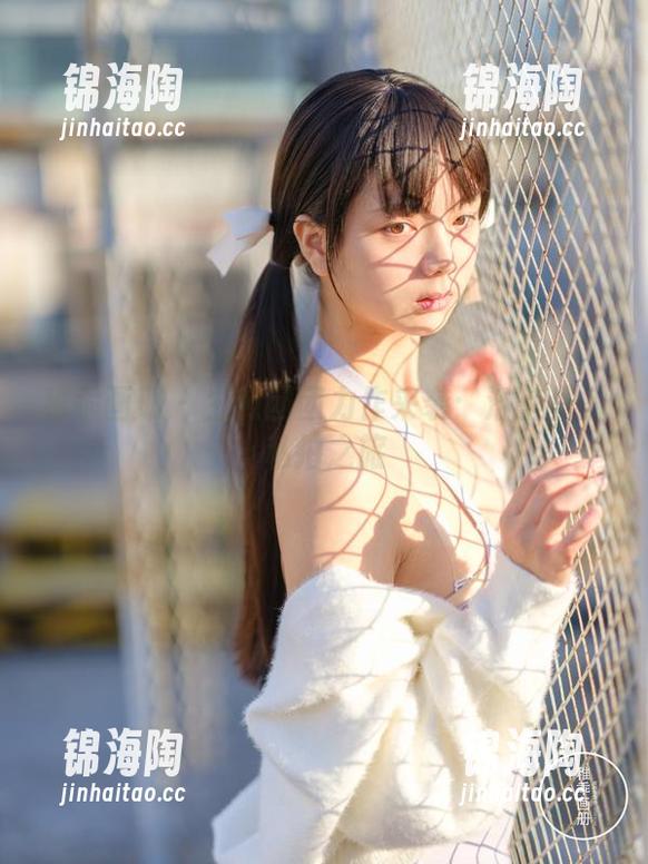 稚乖画册 - 生煎团团力作来袭：浴室里的私拍之旅