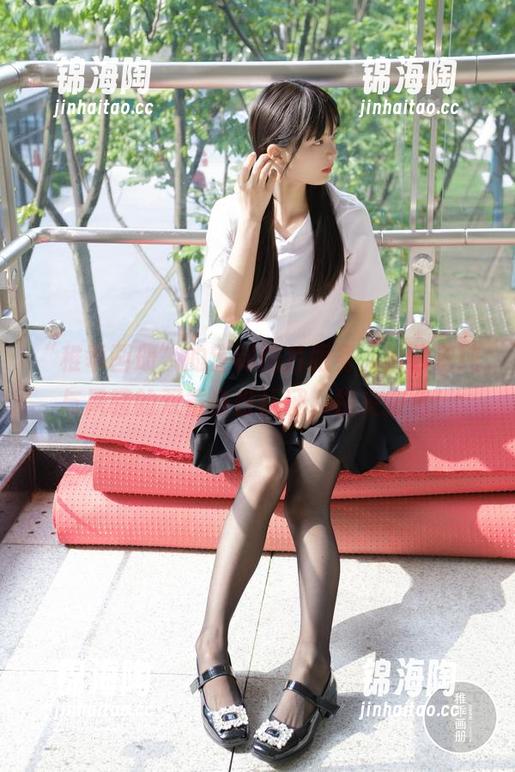 稚乖画册 “稚乖画册”的定制图片服务,给你清纯与风骚的双重身份认证,快来报名!