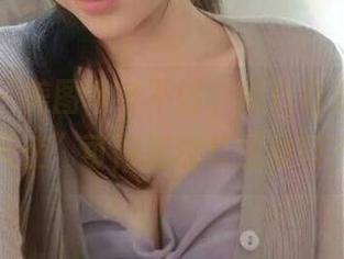 微密圈 - 美图本身不够，紫色哒豚豚的“天使”可得把这套图做好？