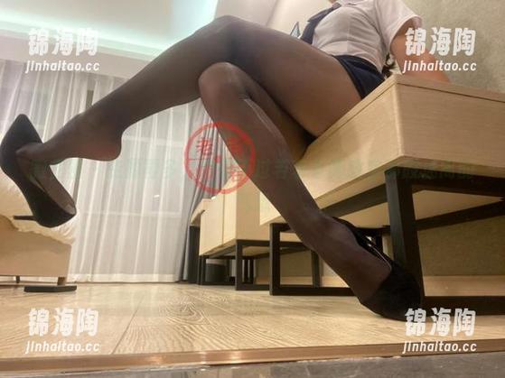微密圈 - 资源再多，也敌不过若若老师教室那股迷离的气息