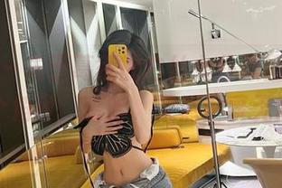 微密圈 - 关于葛征的白丝女仆原图，图册换个角度，哈哈，果然世事无常。