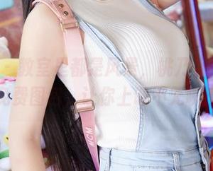 蜜桃社 - 教室里都是风景，桃乃香Tina的免费图包，让你上课不无聊！