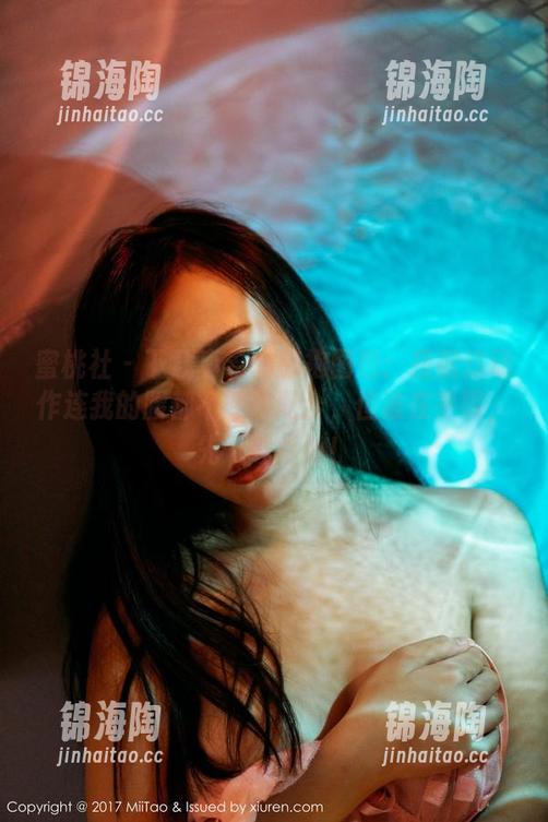 蜜桃社-真希 蜜桃社 - 下载真希的旗袍图包:扭腰这动作连我的腰都不愿意配合,但谁在乎呢,先下载后说!