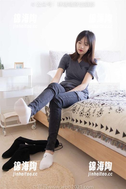 袜啵啵 - 瑶瑶的白棉袜图集：袜子、姿态、还有隐秘的小想法…