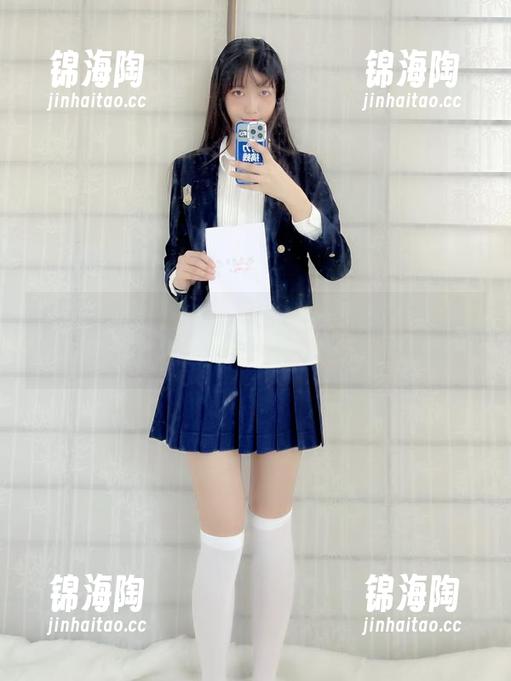 下载西呱呀呀呀牛仔裤合集，谁说牛仔只能这样穿？