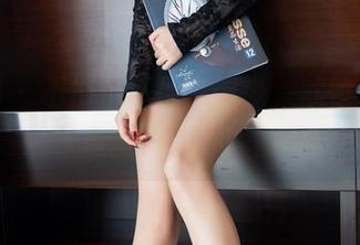 语画界 - 不怕比基尼穿得少，就怕梦梵最新写真逼我喊“哇塞”！